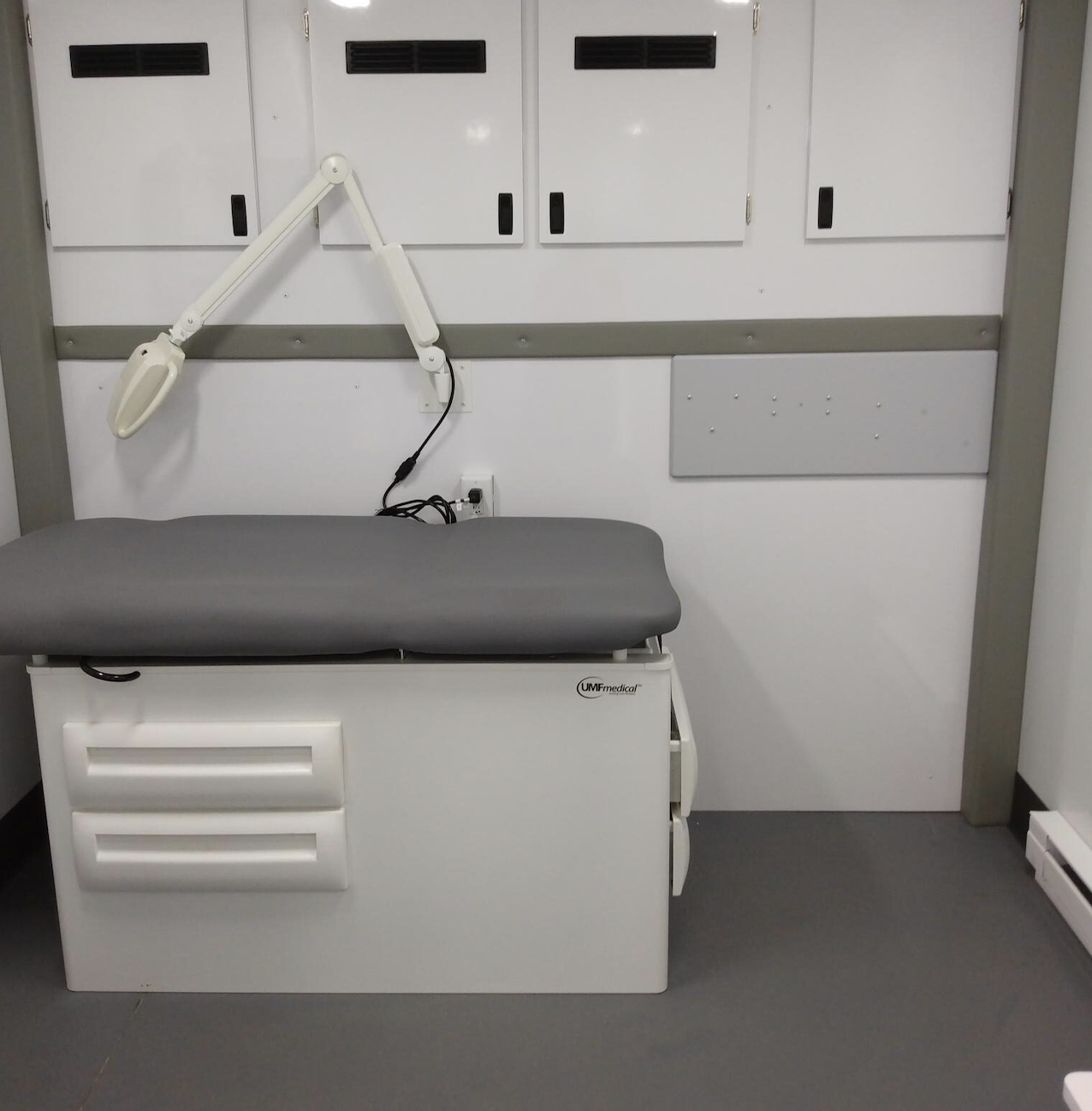 Mobile medical unit examination room 