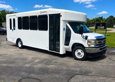 Kentucky Department of Corrections Shuttle Bus